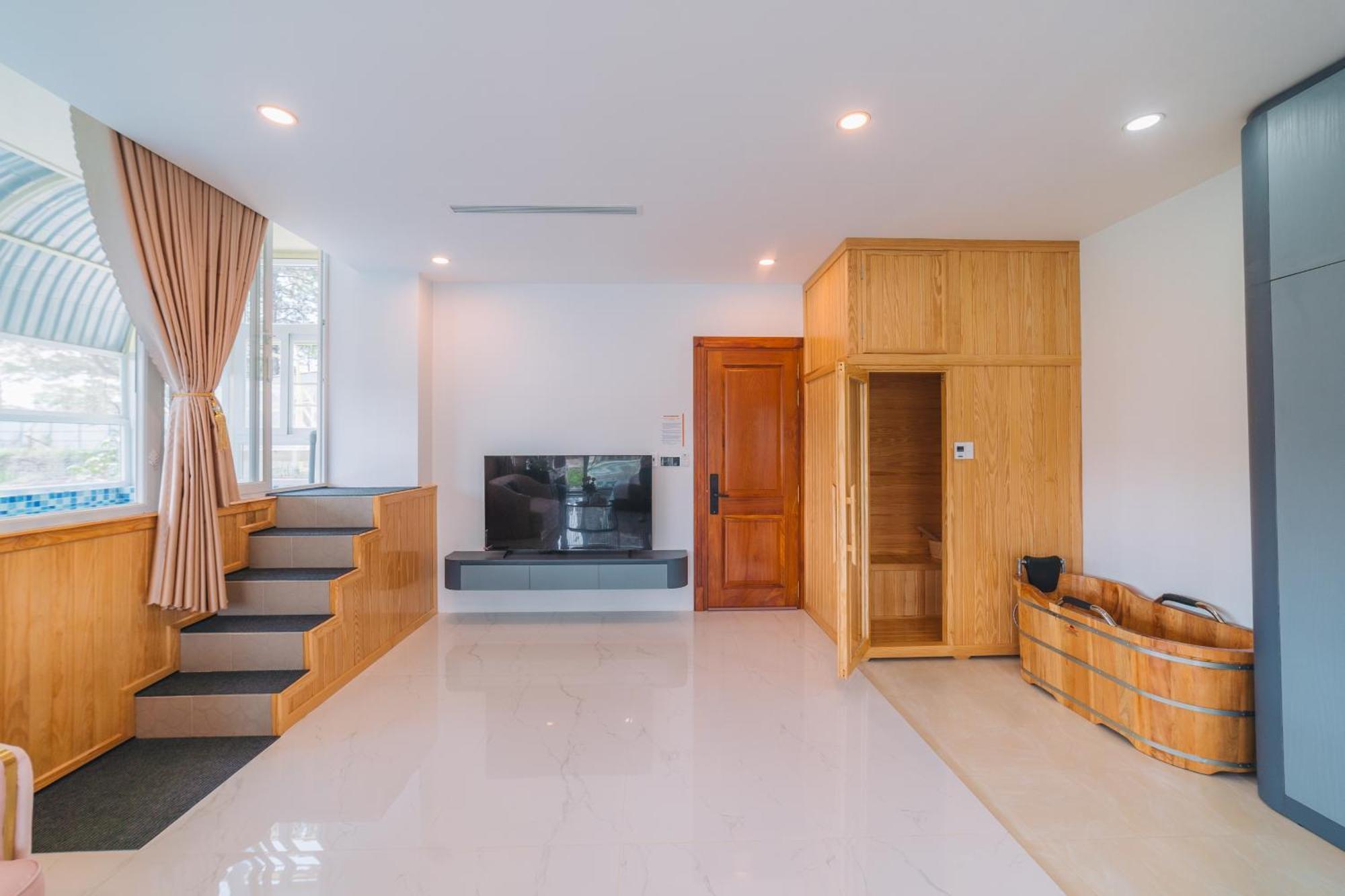 Quy Tai Premium Hotel Dalat Exterior foto