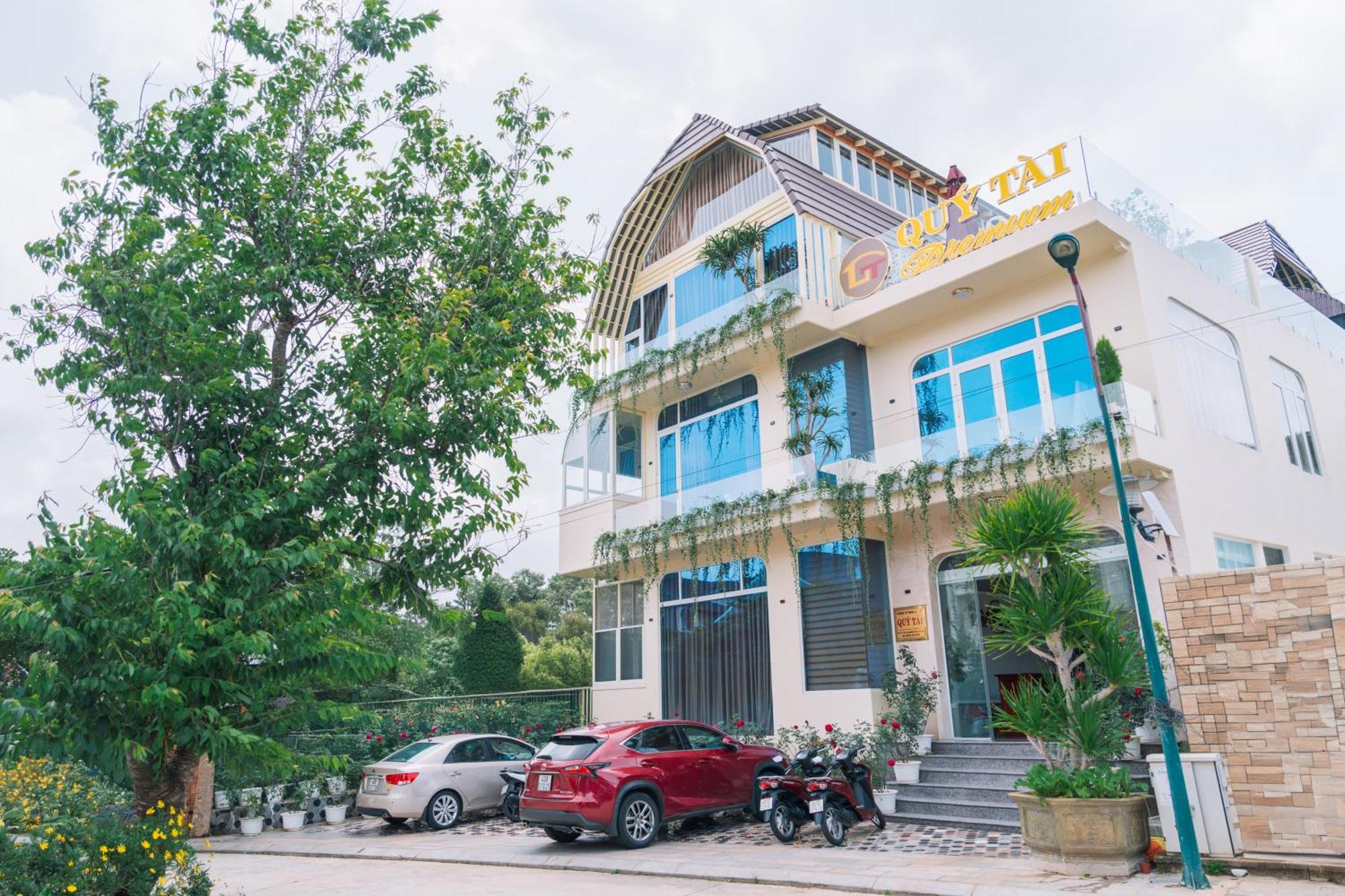 Quy Tai Premium Hotel Dalat Exterior foto
