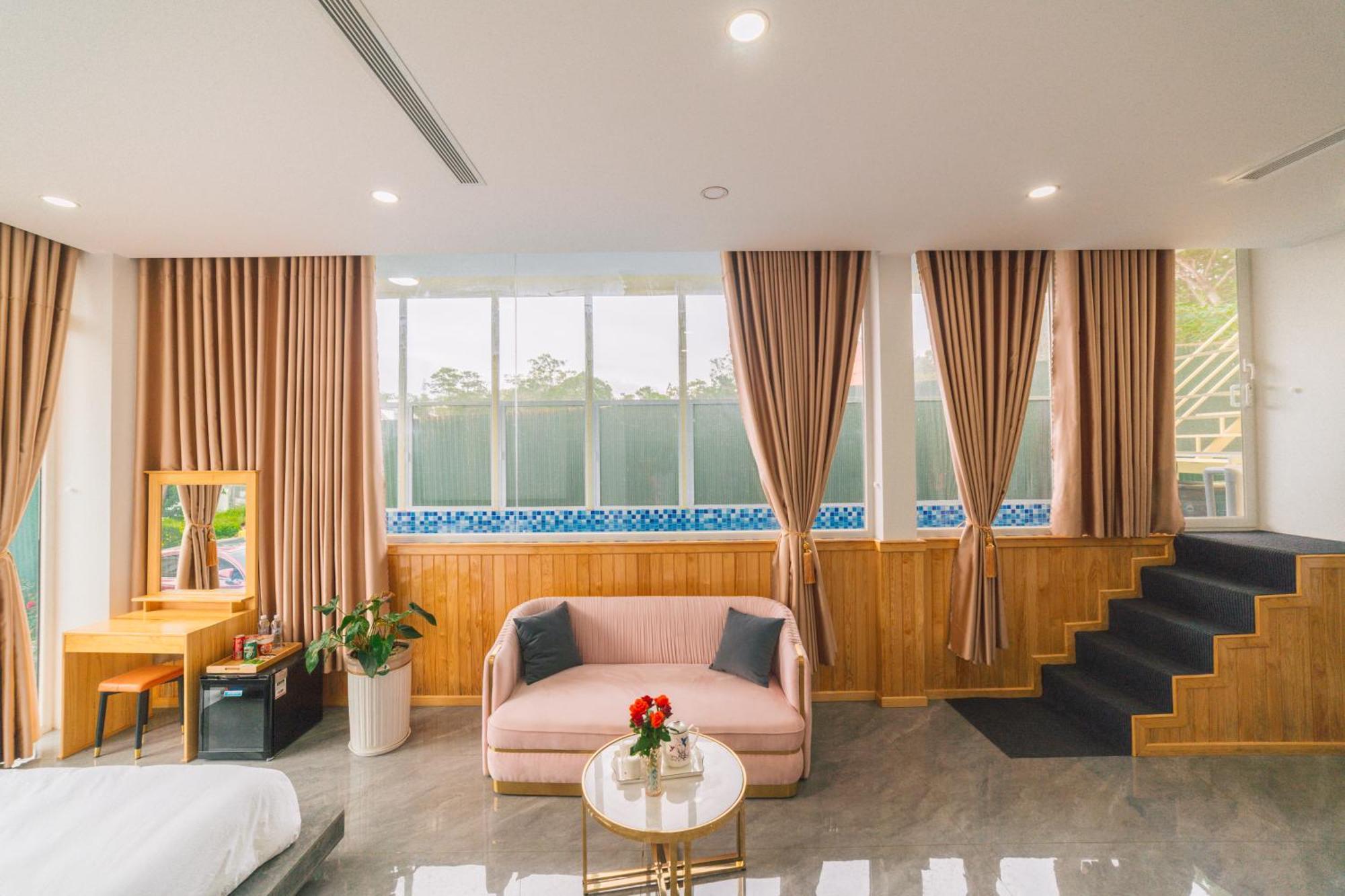 Quy Tai Premium Hotel Dalat Exterior foto