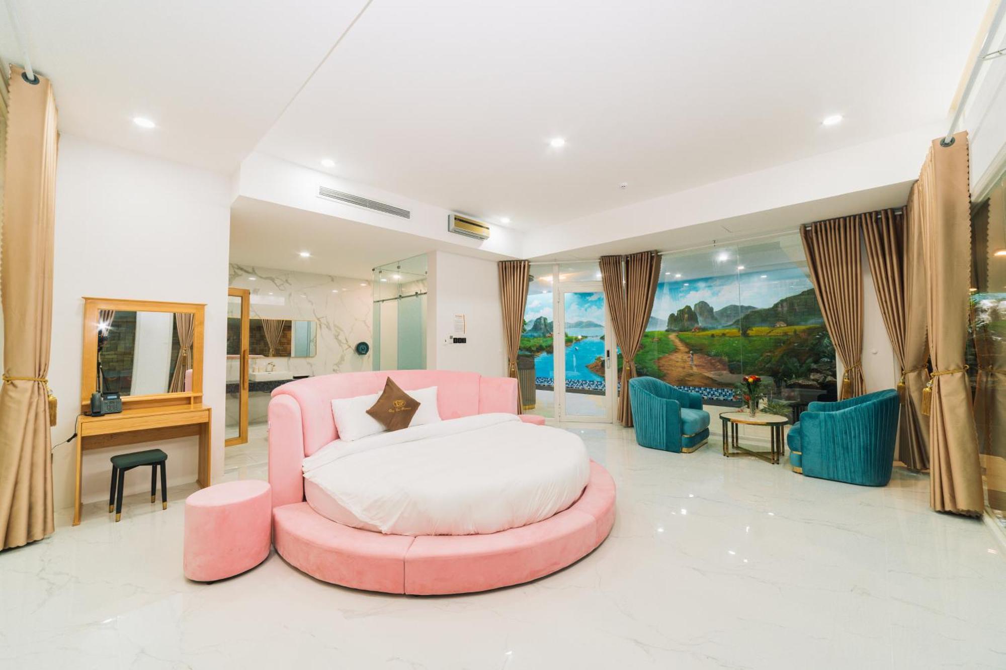 Quy Tai Premium Hotel Dalat Exterior foto